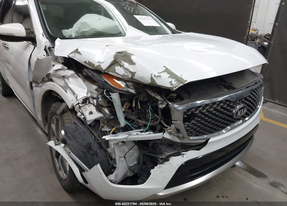 2016 KIA SORENTO VIN: 5XYPK4A56GG118116