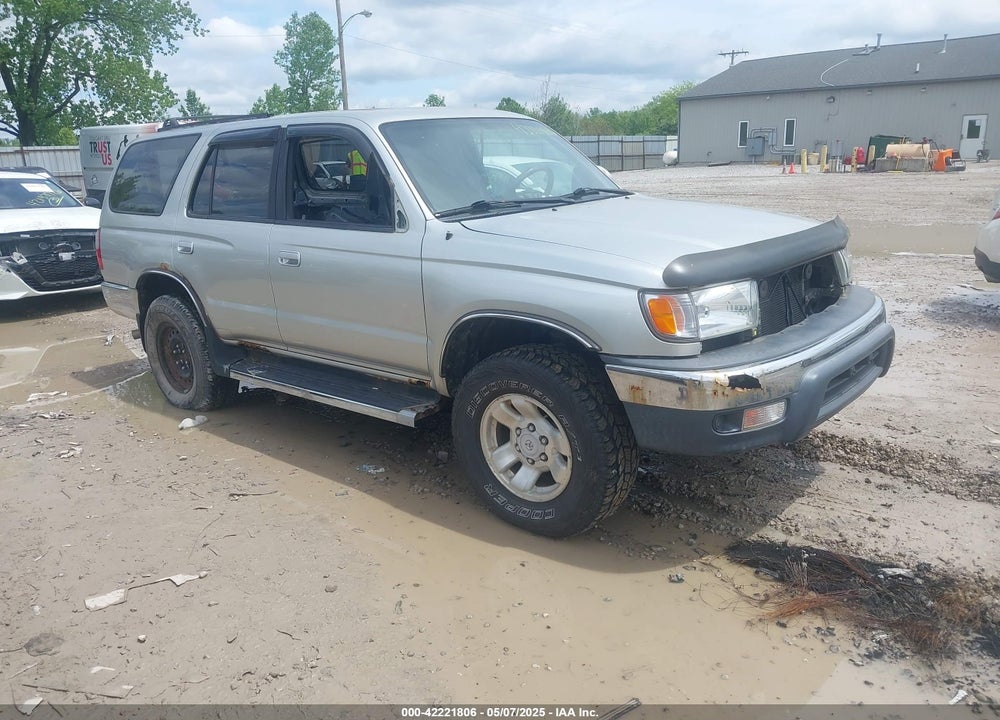 2000 TOYOTA 4RUNNER SR5 V6 VIN: JT3HN86R6Y0284548
