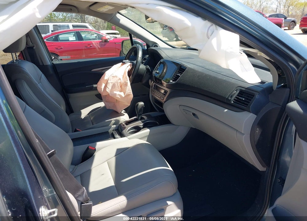 2020 HONDA PILOT VIN: 5FNYF6H51LB063554