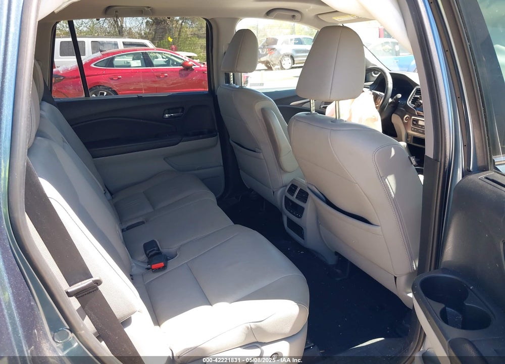 2020 HONDA PILOT VIN: 5FNYF6H51LB063554