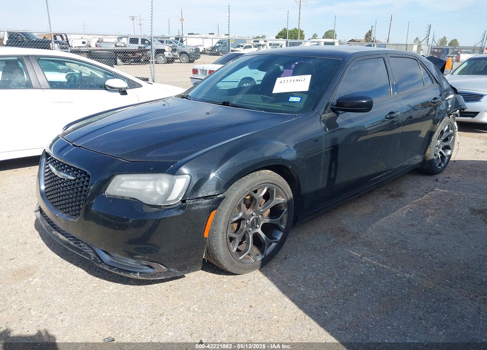 2015 CHRYSLER 300 VIN: 2C3CCABG8FH818220