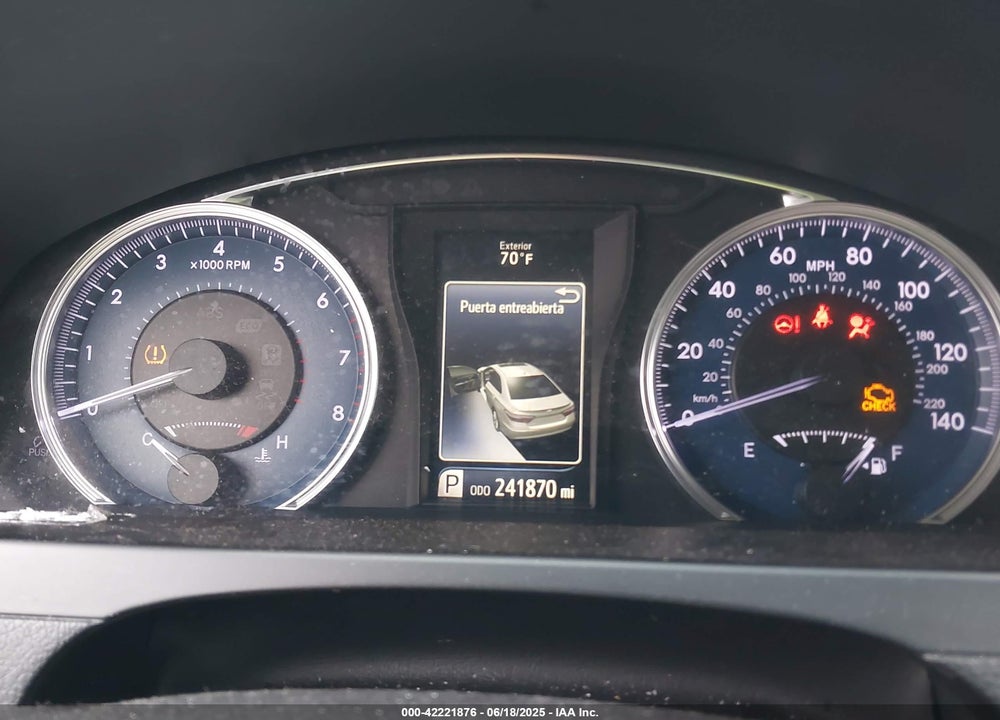 2015 TOYOTA CAMRY VIN: 4T4BF1FK2FR495844