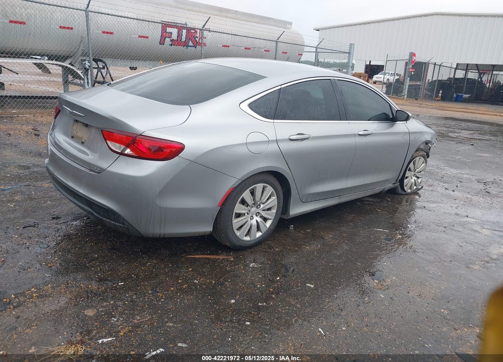 2016 CHRYSLER 200 VIN: 1C3CCCFB1GN178533