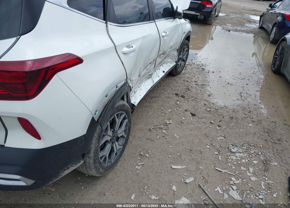 2022 KIA SELTOS EX VIN: KNDERCAA0N7238739