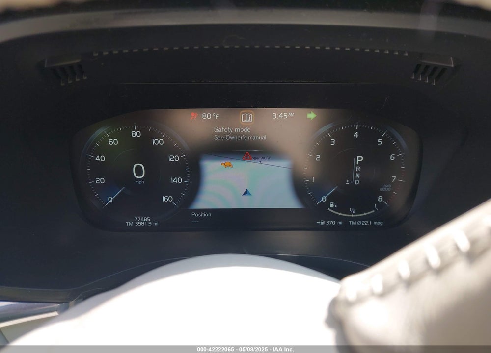 2018 VOLVO XC60 VIN: YV4102RLXJ1025932