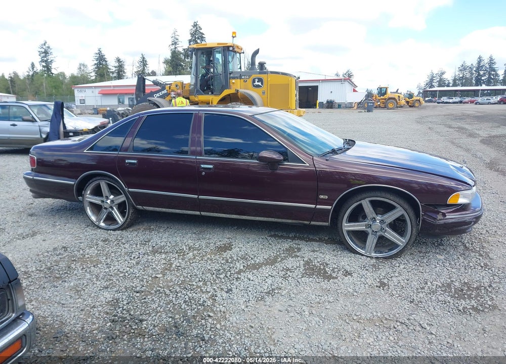 1994 CHEVROLET CAPRICE CLASSIC LS VIN: 1G1BN52P2RR130218