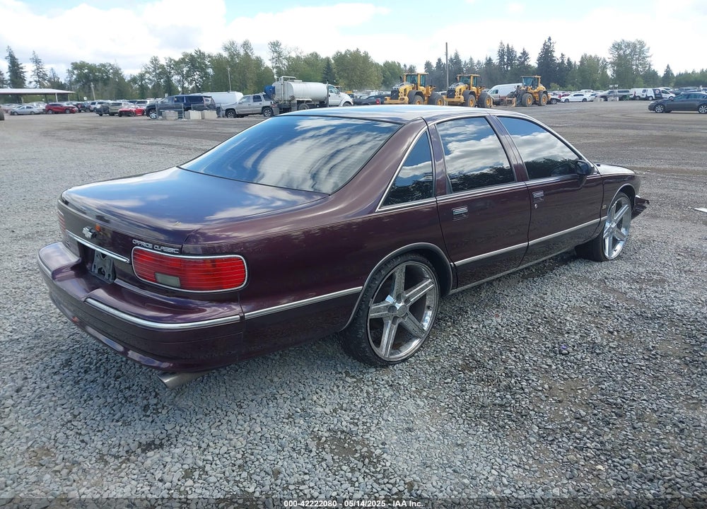 1994 CHEVROLET CAPRICE CLASSIC LS VIN: 1G1BN52P2RR130218