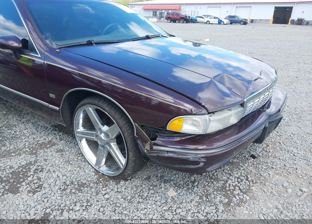 1994 CHEVROLET CAPRICE CLASSIC LS VIN: 1G1BN52P2RR130218