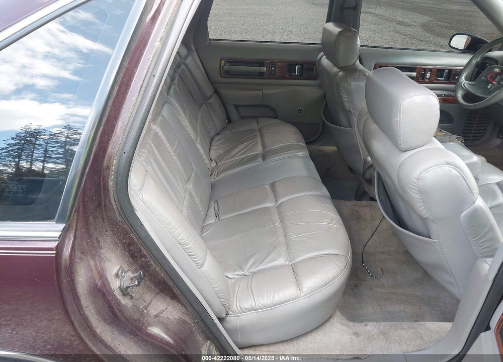 1994 CHEVROLET CAPRICE CLASSIC LS VIN: 1G1BN52P2RR130218
