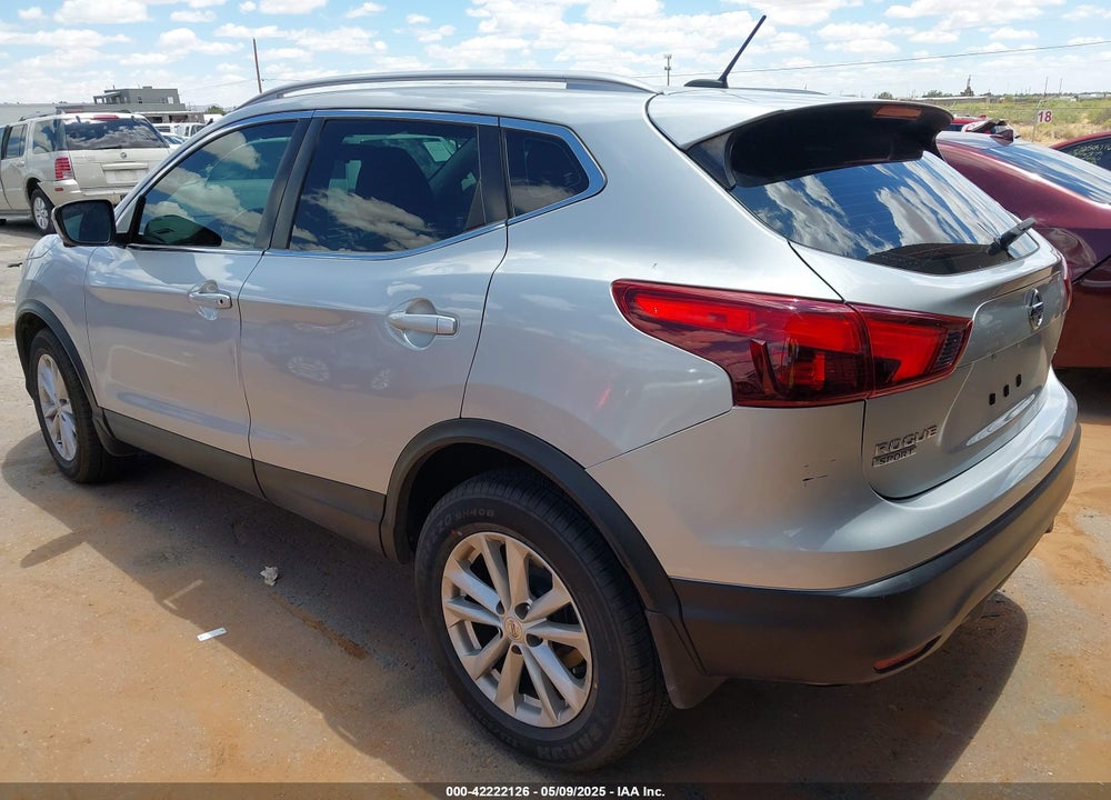 2017 NISSAN ROGUE SPORT VIN: JN1BJ1CP4HW001605