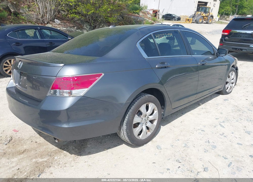 2008 HONDA ACCORD VIN: 1HGCP26898A132943
