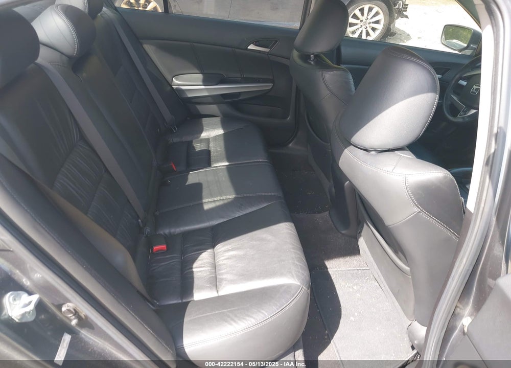 2008 HONDA ACCORD VIN: 1HGCP26898A132943