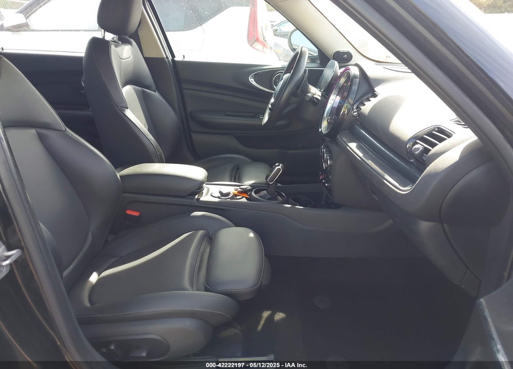 2021 MINI CLUBMAN COOPER S VIN: WMWLV7C03M2P34349