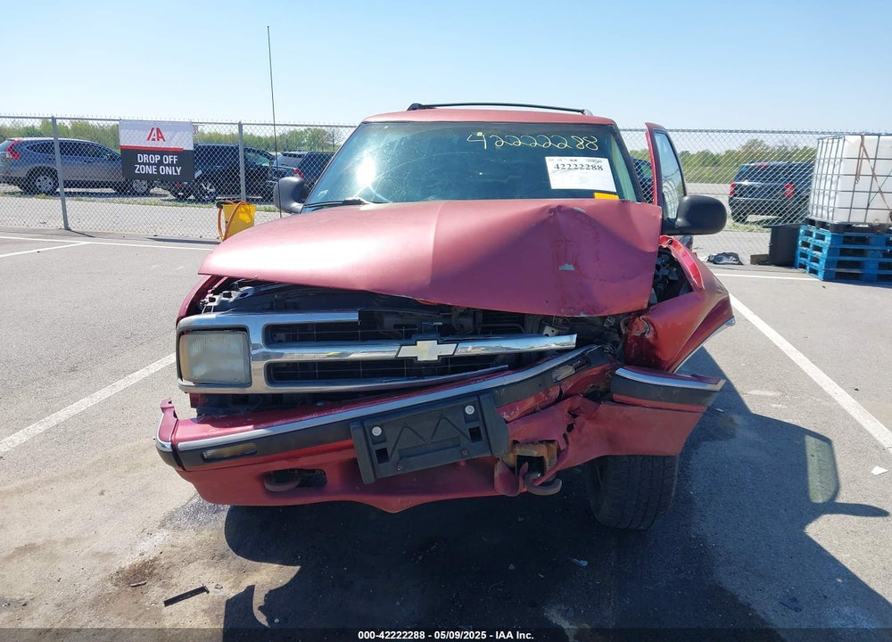 1996 CHEVROLET BLAZER VIN: 1GNDT13W7T2254321