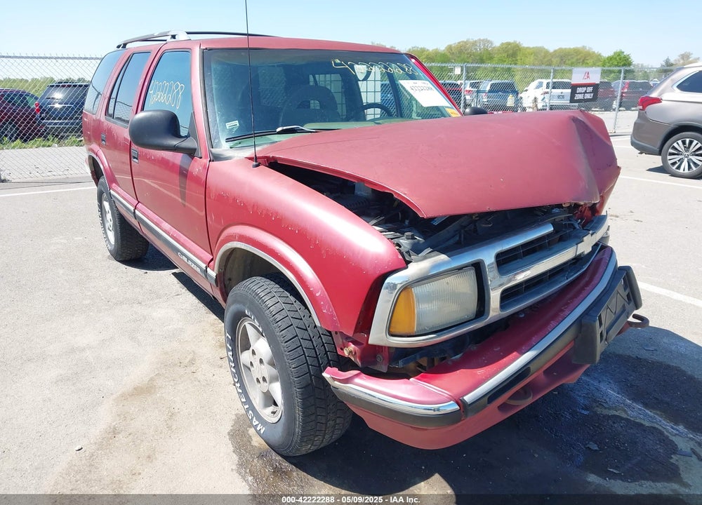 1996 CHEVROLET BLAZER VIN: 1GNDT13W7T2254321