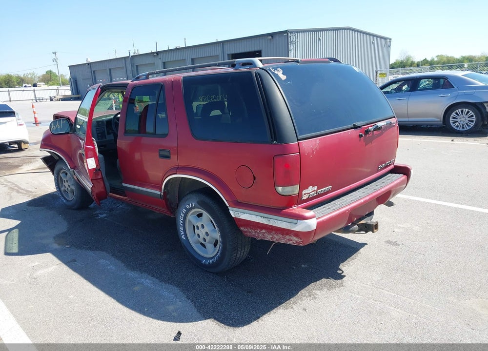 1996 CHEVROLET BLAZER VIN: 1GNDT13W7T2254321