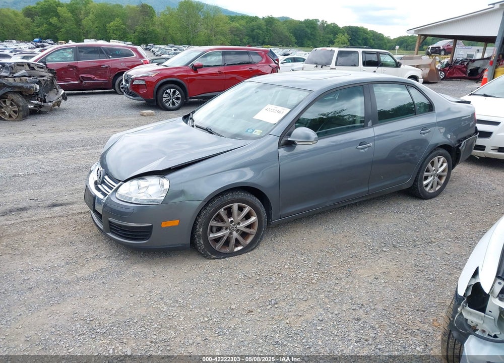 2010 VOLKSWAGEN JETTA VIN: 3VWRZ7AJ3AM158356