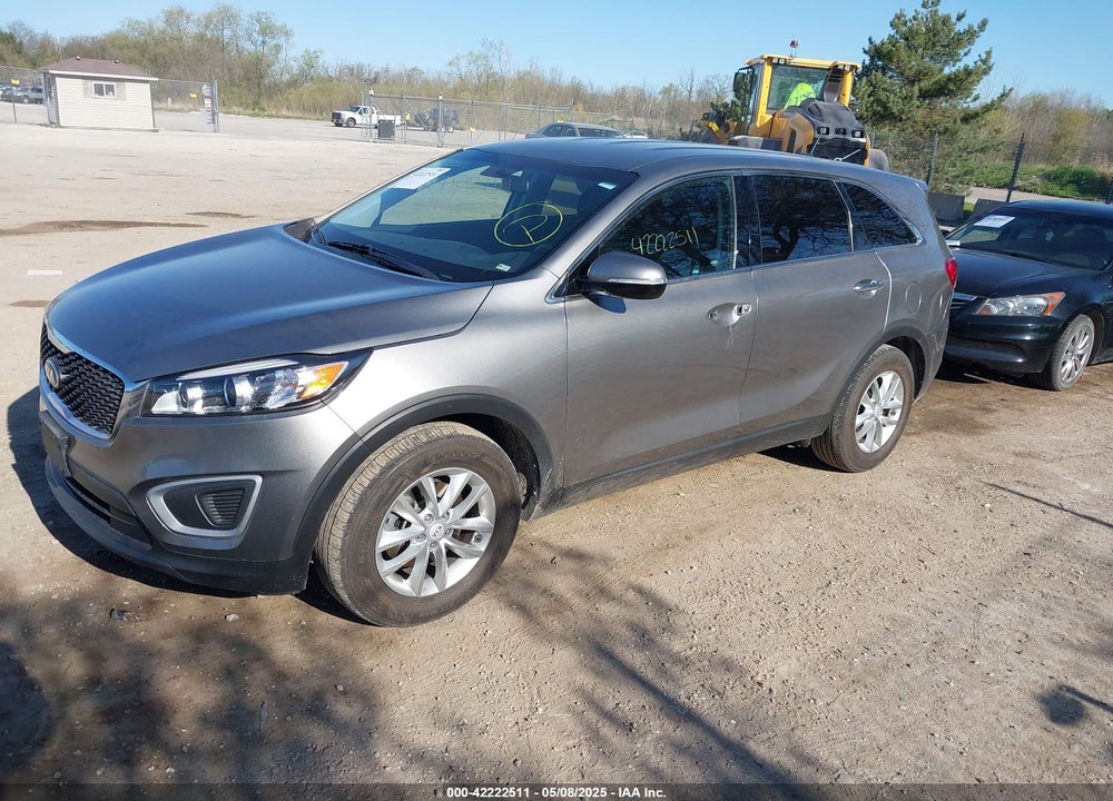 2018 KIA SORENTO VIN: 5XYPG4A33JG417375