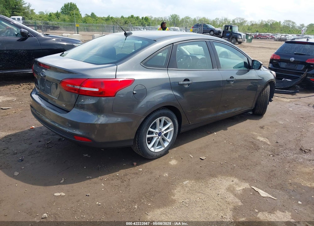 2017 FORD FOCUS SE VIN: 1FADP3F23HL203732