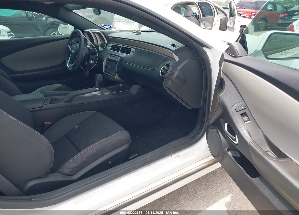 2014 CHEVROLET CAMARO VIN: 2G1FA1E31E9300149