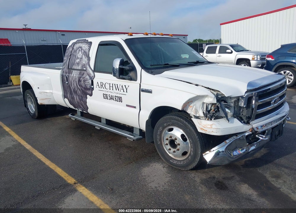 2007 FORD F-350 LARIAT/XL/XLT VIN: 1FTWW32P67EA89428