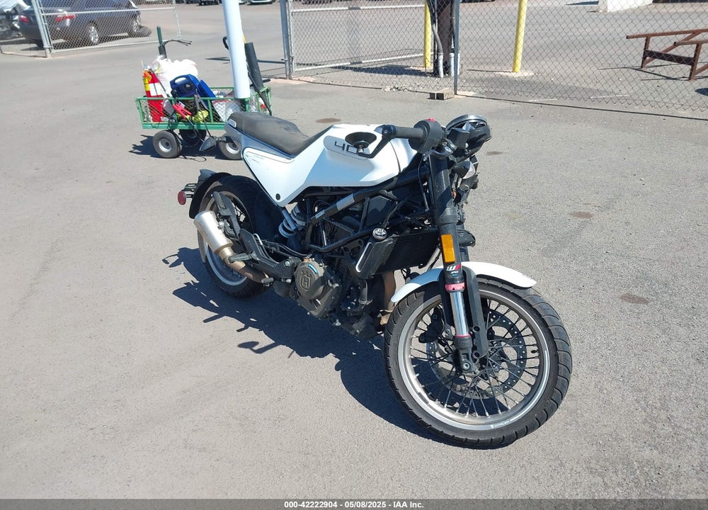 2023 HUSQVARNA VITPILEN 401/SVARTPILEN 401 VIN: MD2JUJ408PC224838