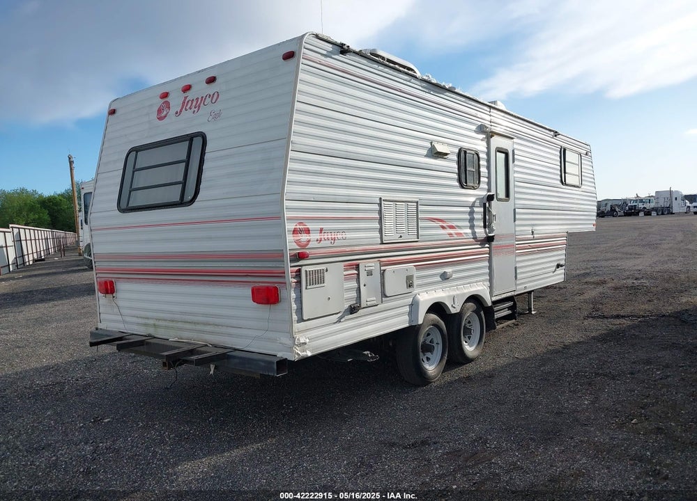 1996 JAYCO EAGLE 241 RL 5TH WHEEL TRAVEL TRAILER VIN: 1UJCJ02M9T5L30107