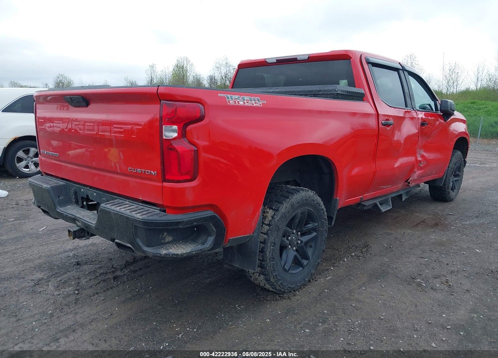 2021 CHEVROLET SILVERADO 1500 4WD  SHORT BED CUSTOM TRAIL BOSS/4WD  STANDARD BED CUSTOM TRAIL BOSS VIN: 1GCPYCEF2MZ428353