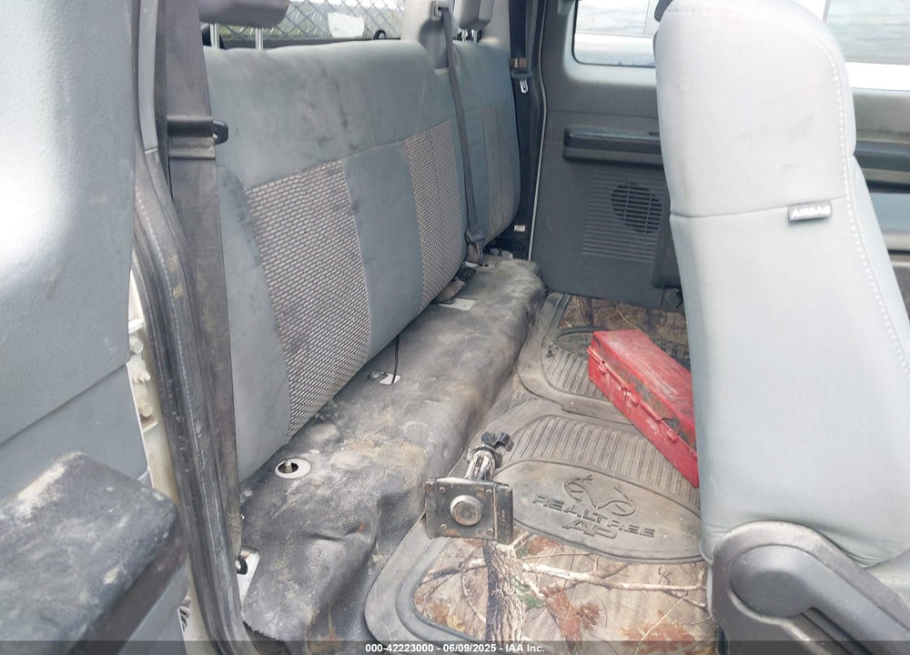 2011 FORD F-250 XL VIN: 1FT7X2B60BEA52497