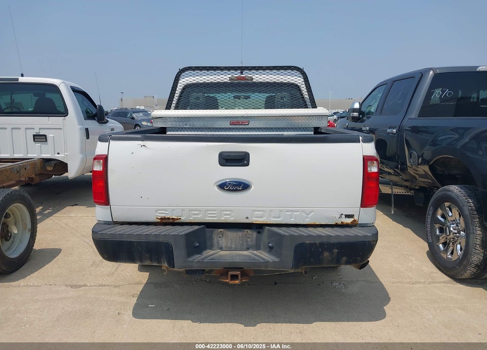 2011 FORD F-250 XL VIN: 1FT7X2B60BEA52497