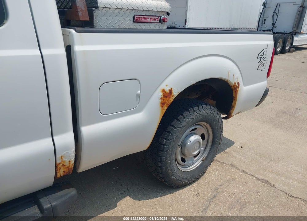 2011 FORD F-250 XL VIN: 1FT7X2B60BEA52497