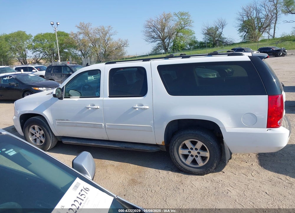 2010 GMC YUKON XL 1500 VIN: 1GKUKKE3XAR284085