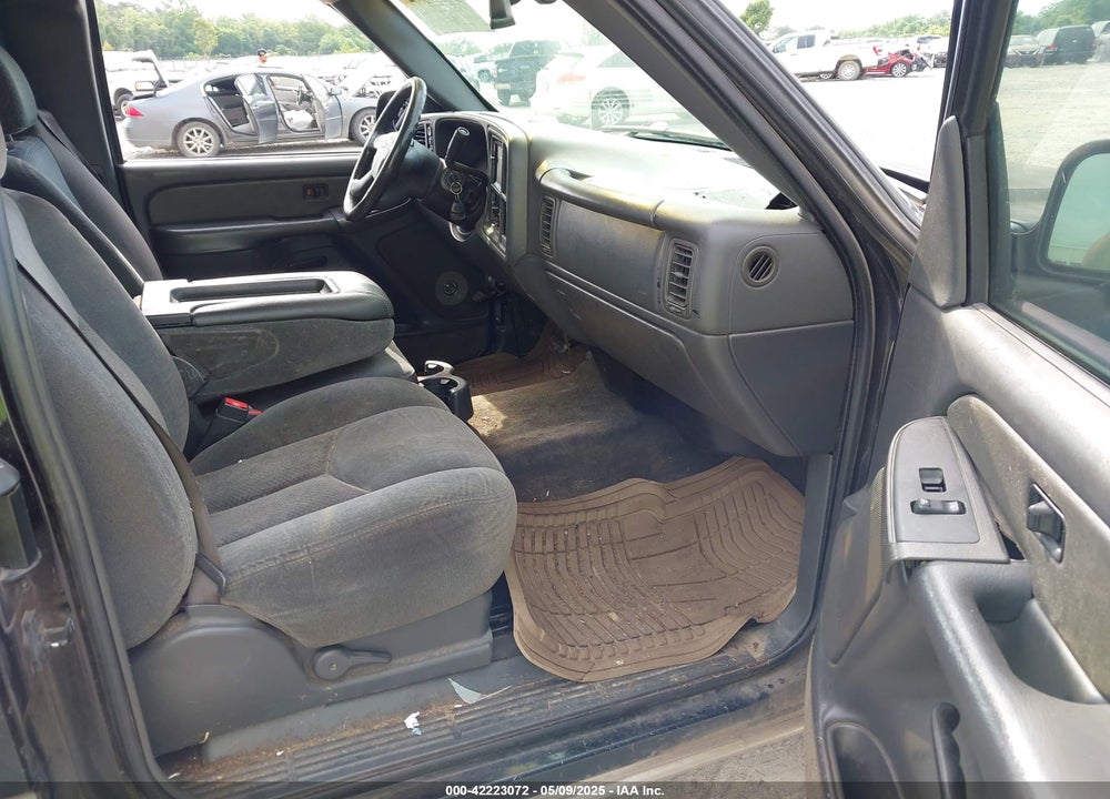 2003 CHEVROLET SILVERADO 1500 LS VIN: 2GCEK19T431121528