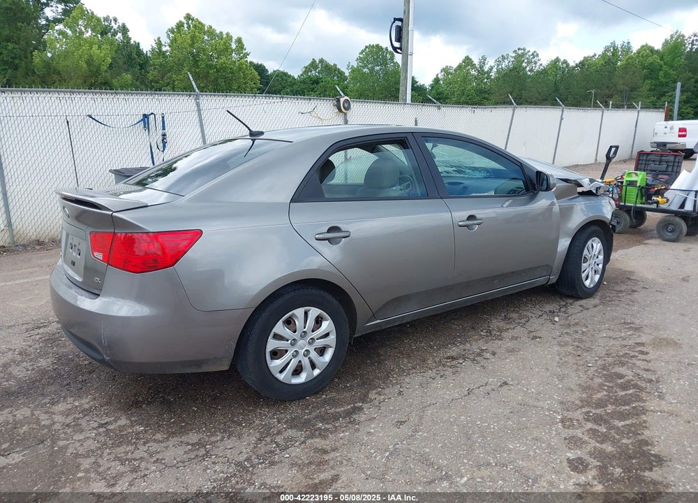 2013 KIA FORTE EX VIN: KNAFU4A20D5663175