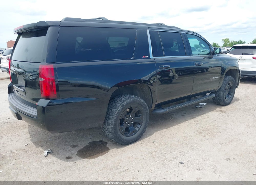 2019 CHEVROLET SUBURBAN LT VIN: 1GNSKHKC5KR266175