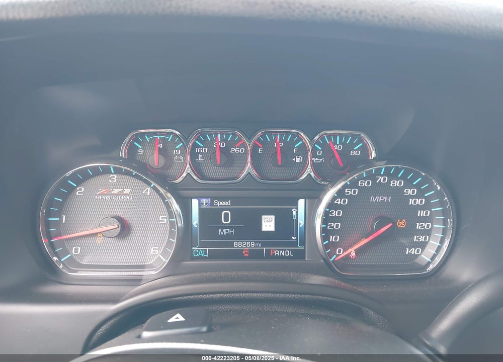 2019 CHEVROLET SUBURBAN LT VIN: 1GNSKHKC5KR266175