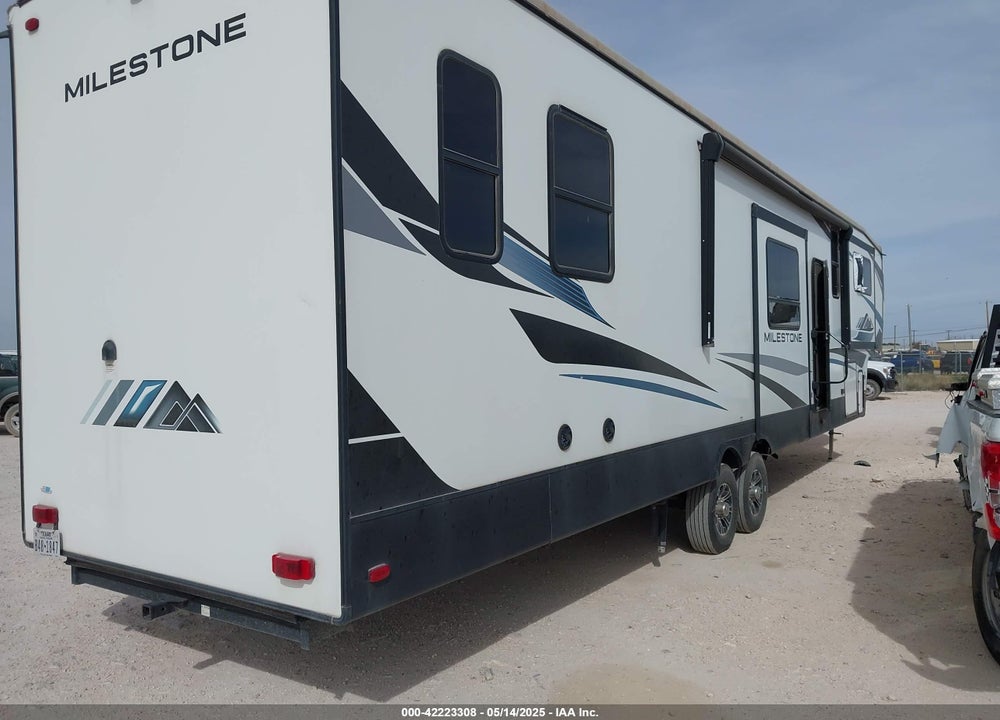 2021 HEARTLAND MILESTONE 379FLML VIN: 5SFMG4423ME454023