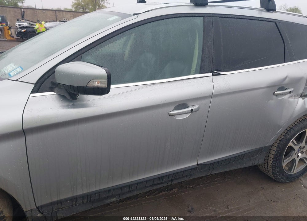 2012 VOLVO XC60 VIN: YV4902DZ7C2241796