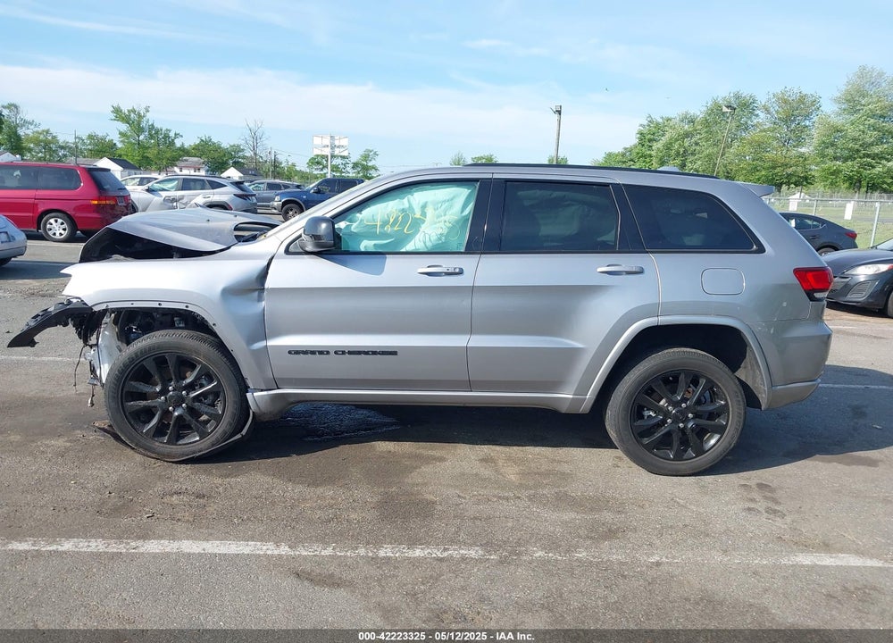 2021 JEEP GRAND CHEROKEE VIN: 1C4RJFAGXMC676138