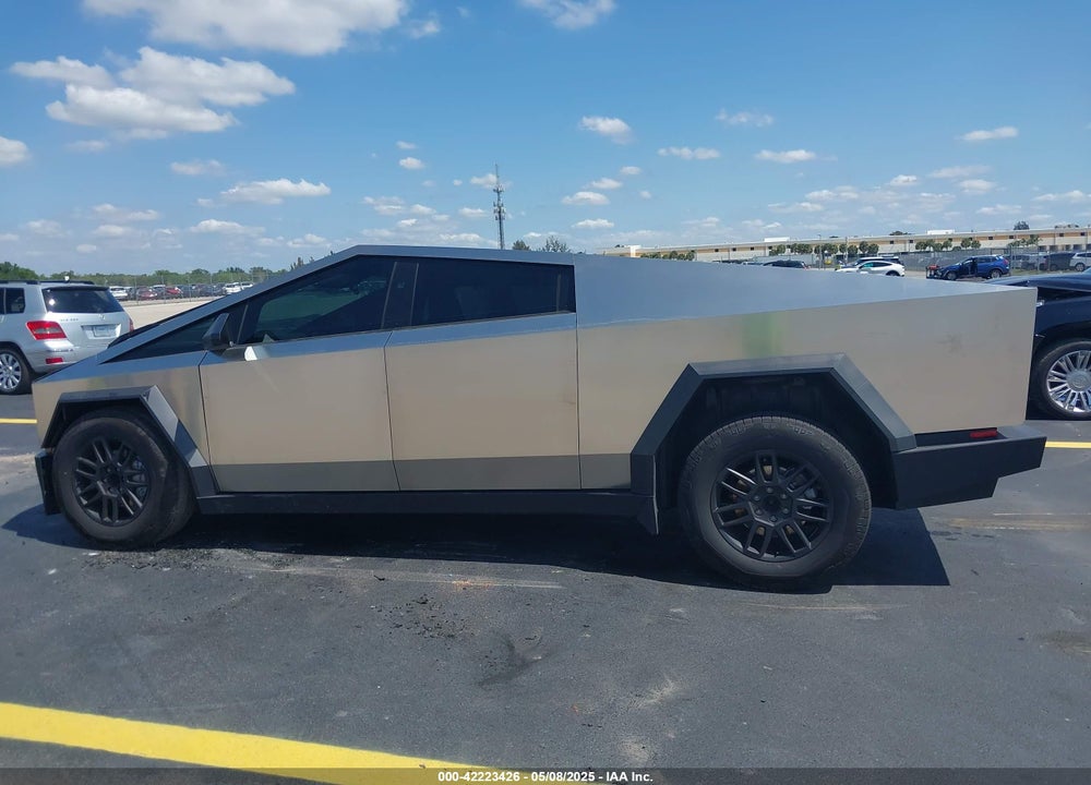2024 TESLA CYBERTRUCK CYBERBEAST VIN: 7G2CEHEE8RA034519
