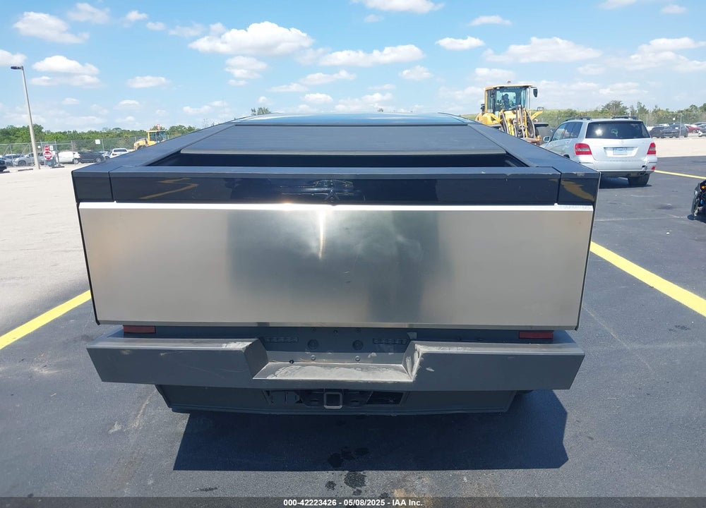 2024 TESLA CYBERTRUCK CYBERBEAST VIN: 7G2CEHEE8RA034519
