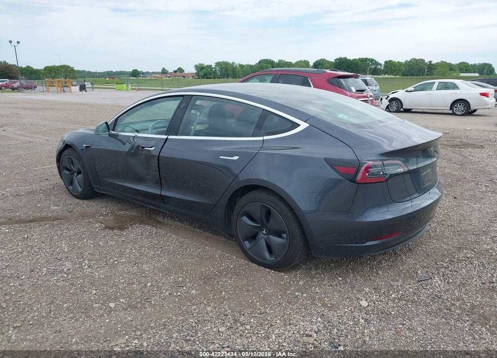 2018 TESLA MODEL 3 LONG RANGE/PERFORMANCE VIN: 5YJ3E1EB4JF112379