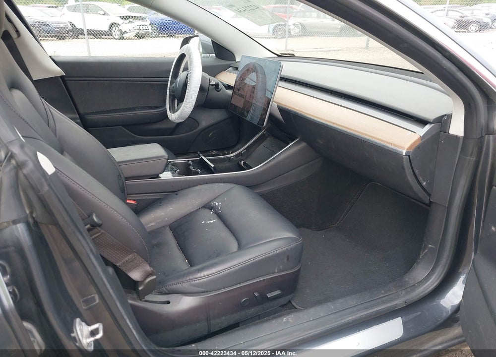 2018 TESLA MODEL 3 LONG RANGE/PERFORMANCE VIN: 5YJ3E1EB4JF112379