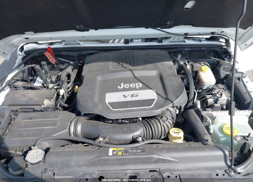 2018 JEEP WRANGLER JK UNLIMITED ALTITUDE 4X4 VIN: 1C4HJWEG6JL854077