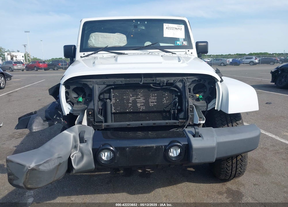 2018 JEEP WRANGLER JK UNLIMITED ALTITUDE 4X4 VIN: 1C4HJWEG6JL854077