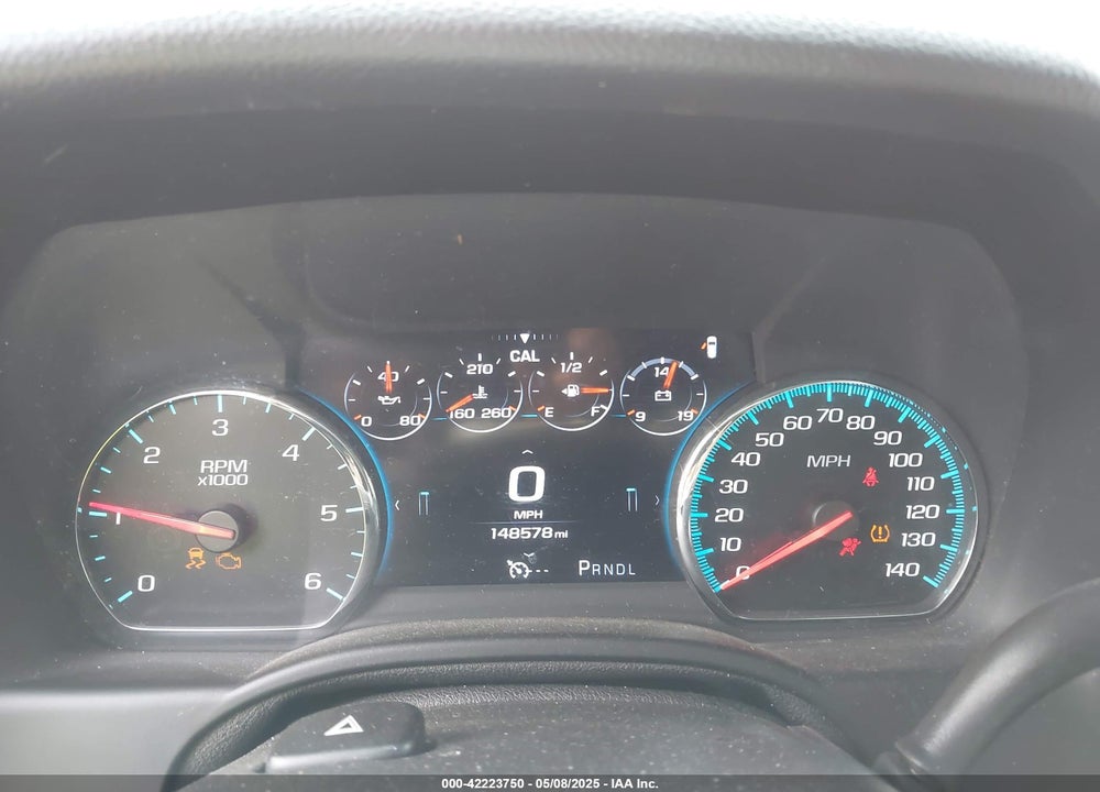 2017 GMC YUKON XL DENALI VIN: 1GKS2HKJ4HR230952