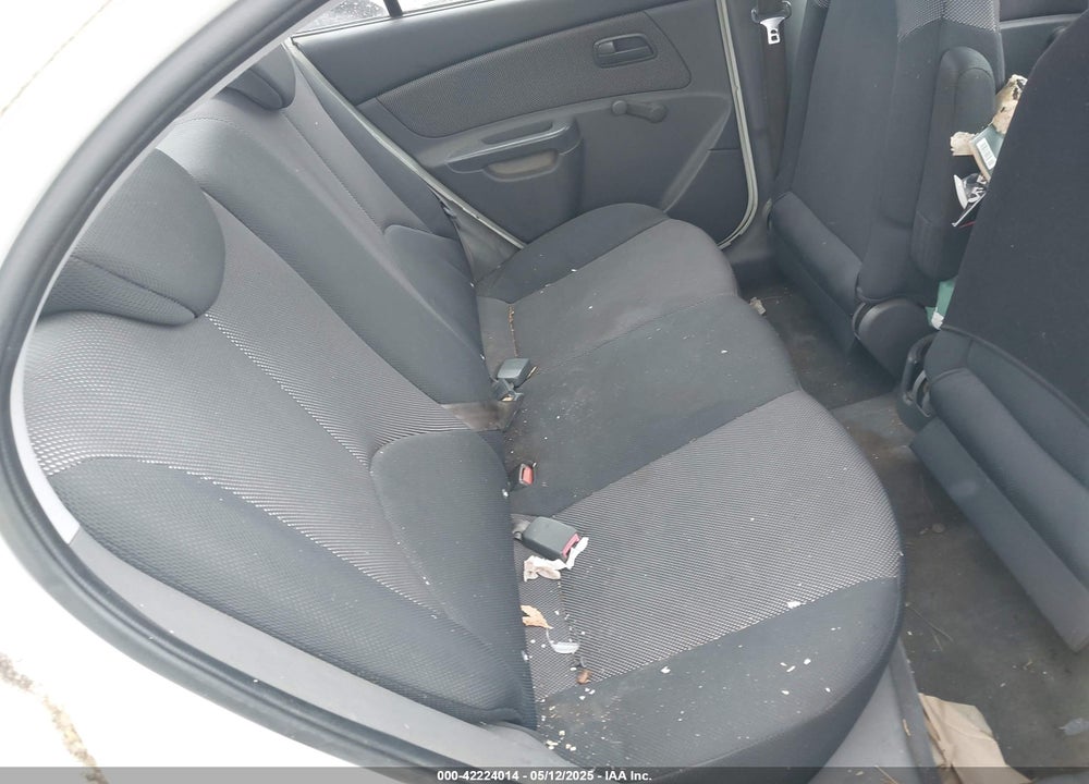 2007 KIA RIO VIN: KNADE123676238603