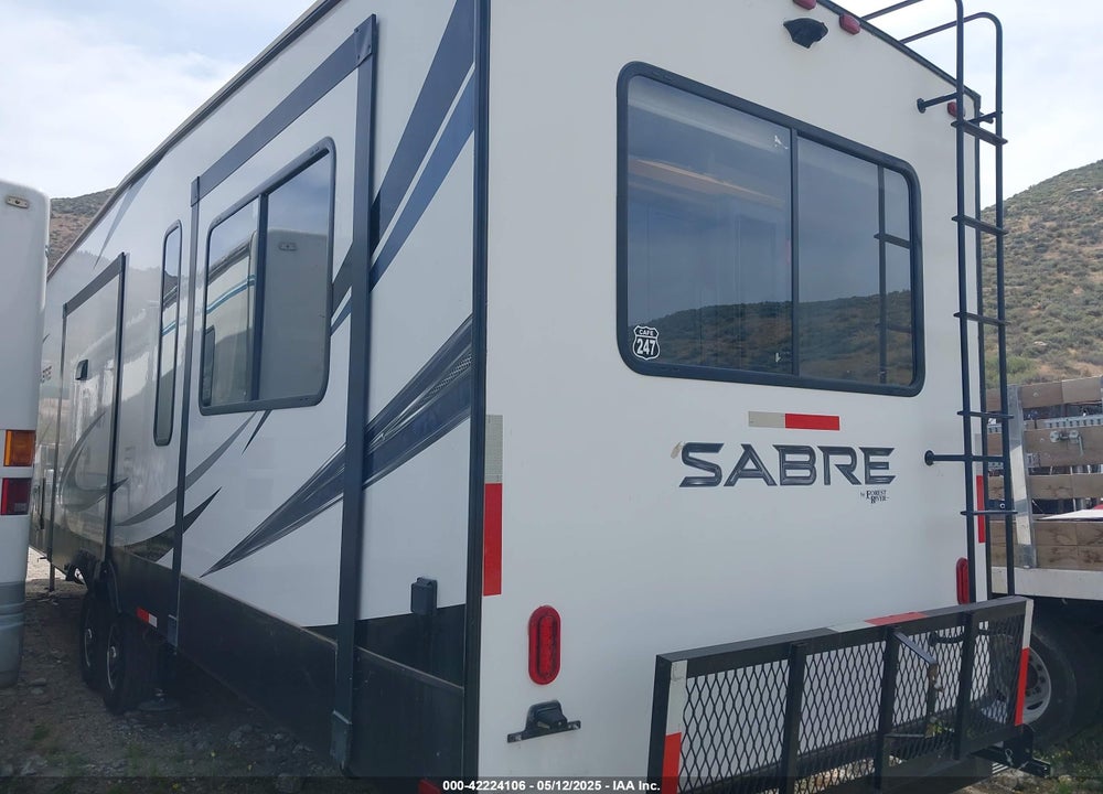 2019 FOREST RIVER SABRE VIN: 5ZT3SR3B2K6102486