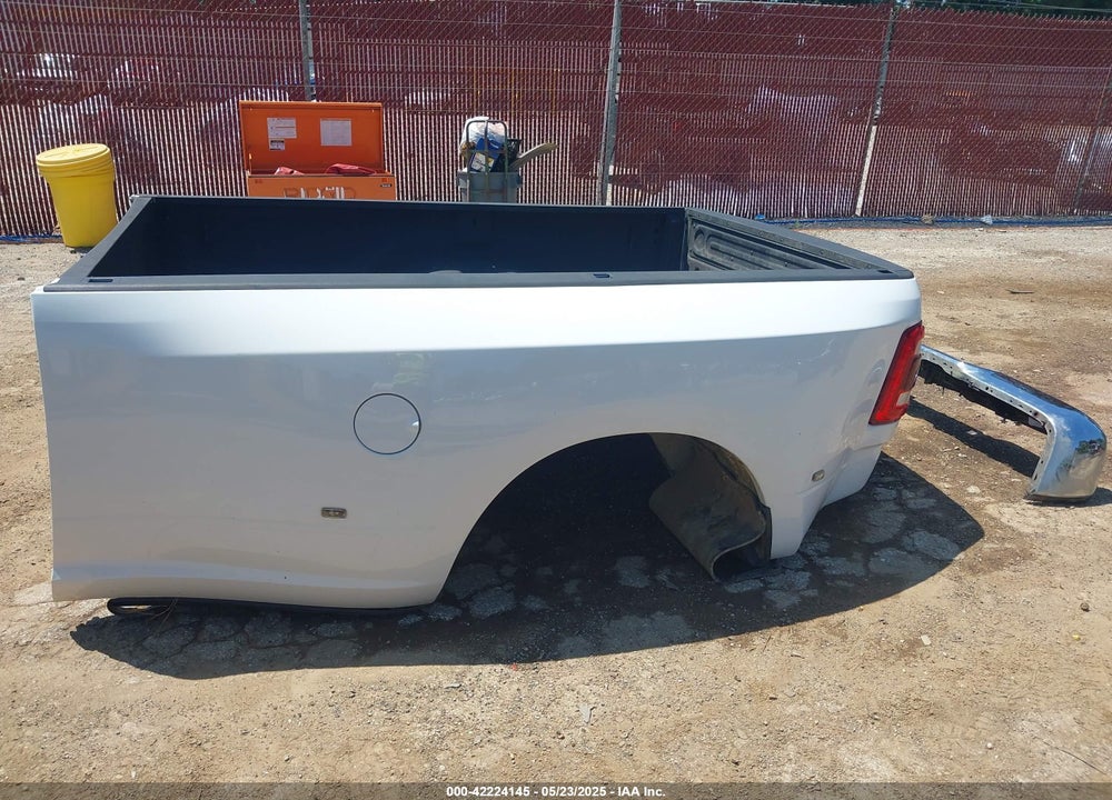 2021 RAM 3500 TRADESMAN  4X4 8' BOX VIN: 3C63RRGL2MG566886