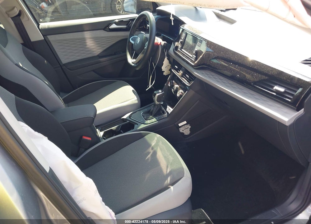 2024 VOLKSWAGEN TAOS VIN: 3VV5X7B24RM110764